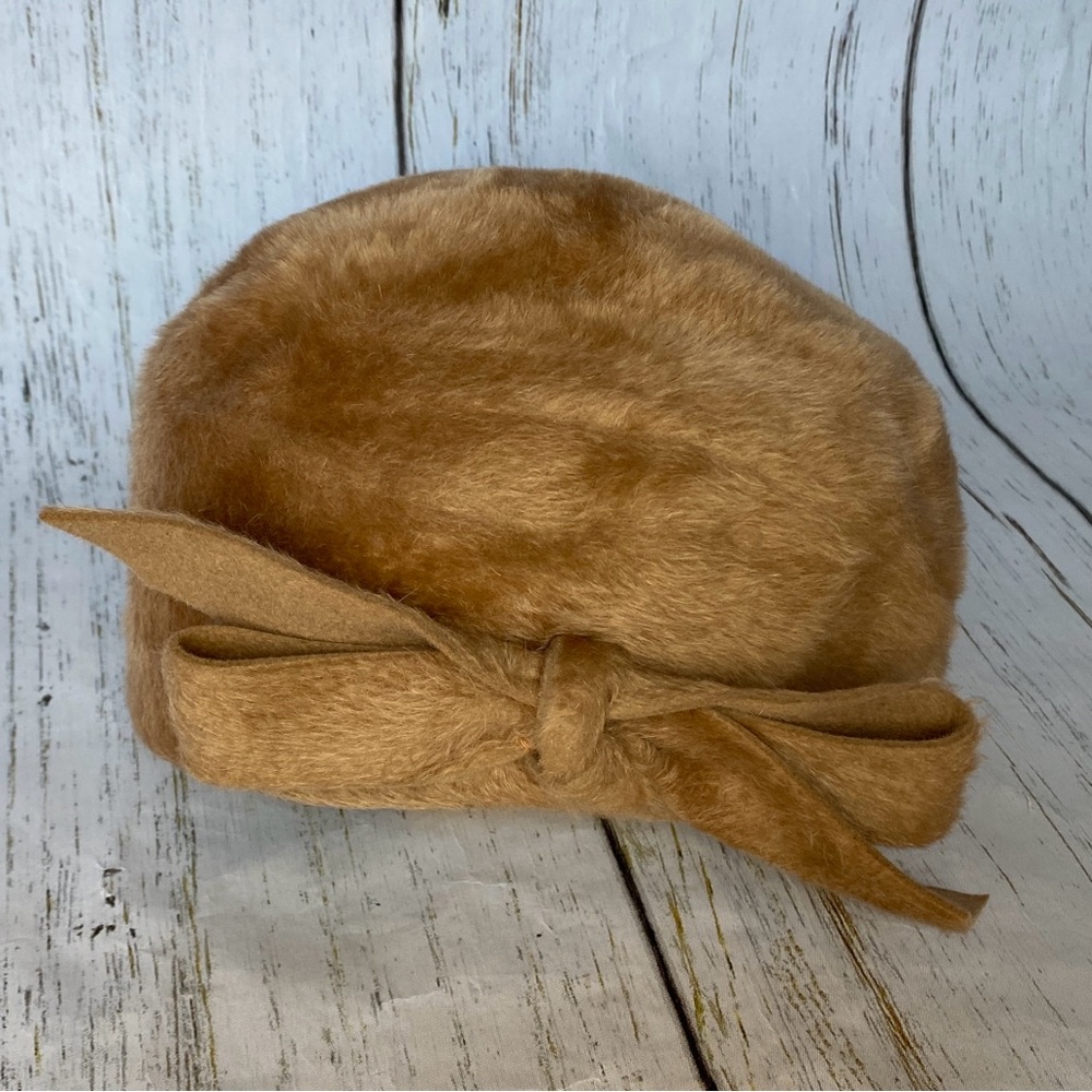 Vintage Martelle Pinehurst Bow Hat Made for G. Fox & Co.